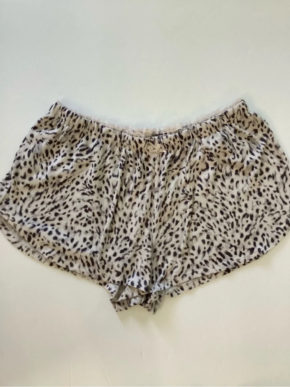 Marilyn Monroe Light Gray & Black Animal Print Sleep  Shorts Size Large